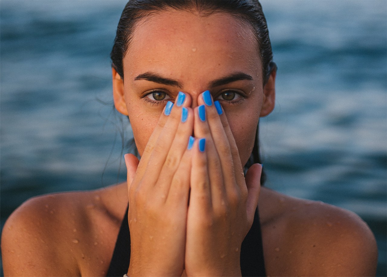 Cuidados a ter com as unhas no Verão